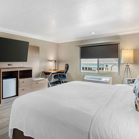 Best Western Plus Newport Mesa Inn Коста-Меса Екстер'єр фото