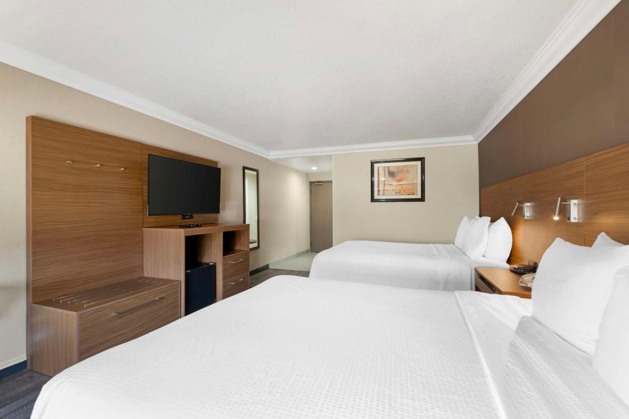 Best Western Plus Newport Mesa Inn Коста-Меса Екстер'єр фото