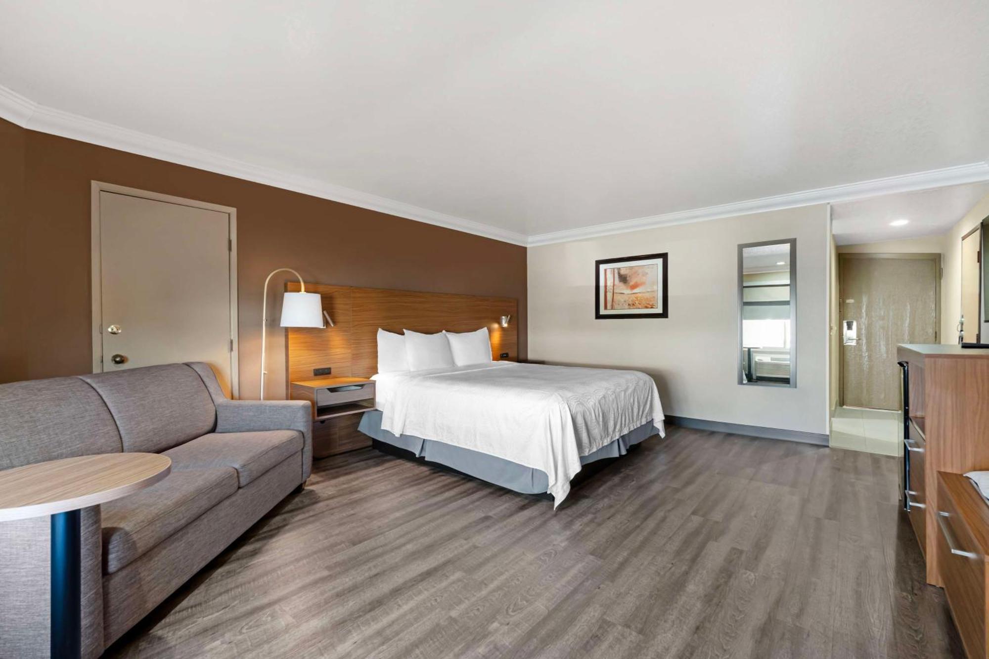 Best Western Plus Newport Mesa Inn Коста-Меса Екстер'єр фото