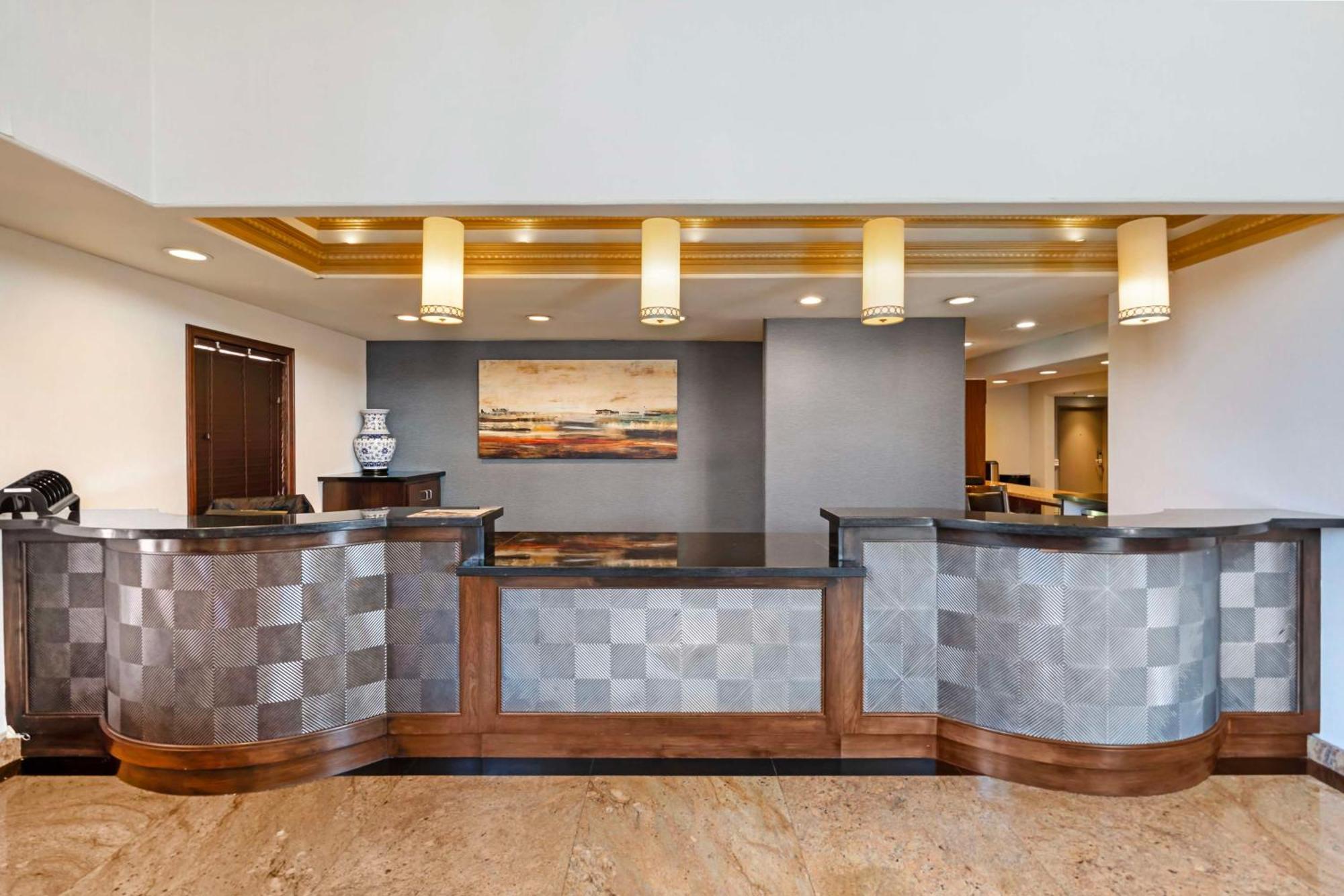 Best Western Plus Newport Mesa Inn Коста-Меса Екстер'єр фото